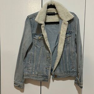 Articles of Society small blue jean jacket with a Sherpa‎ detail. Denim jacket